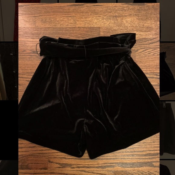 Black Express Velour Shorts - Picture 2 of 4
